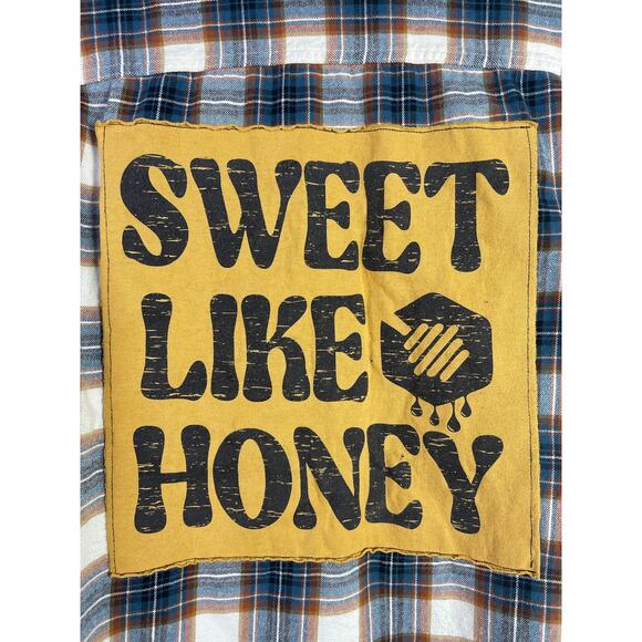 Upcycled Flannel SWEET LIKE HONEY bee Plaid Blue Medium - Picture 2 of 6